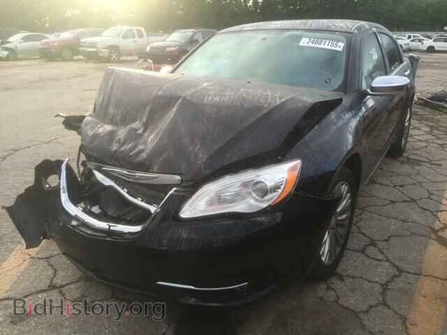 2011 CHRYSLER 200 - VIN: 1C3BC2FB5BN570395 - Фото 2