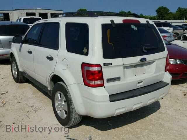 2011 FORD ESCAPE - VIN: 1FMCU0C73BKA81153 - Фото 3