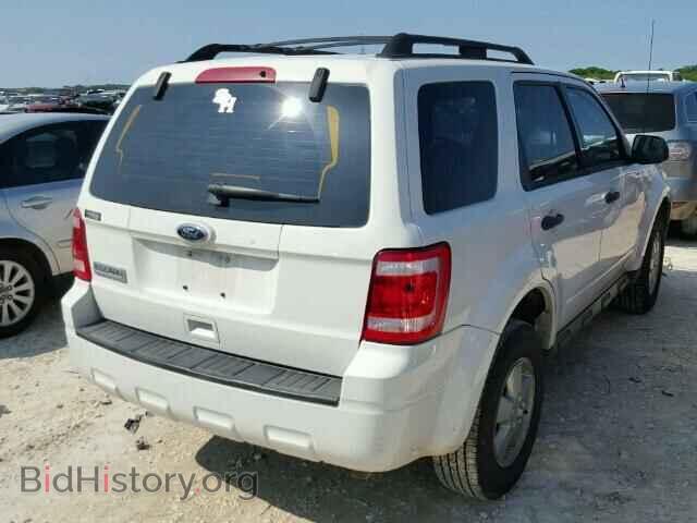 2011 FORD ESCAPE - VIN: 1FMCU0C73BKA81153 - Фото 4