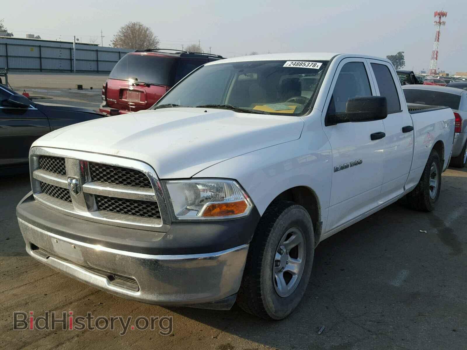 2011 DODGE RAM 1500 - VIN: 1D7RB1GP3BS599113 - Фото 2