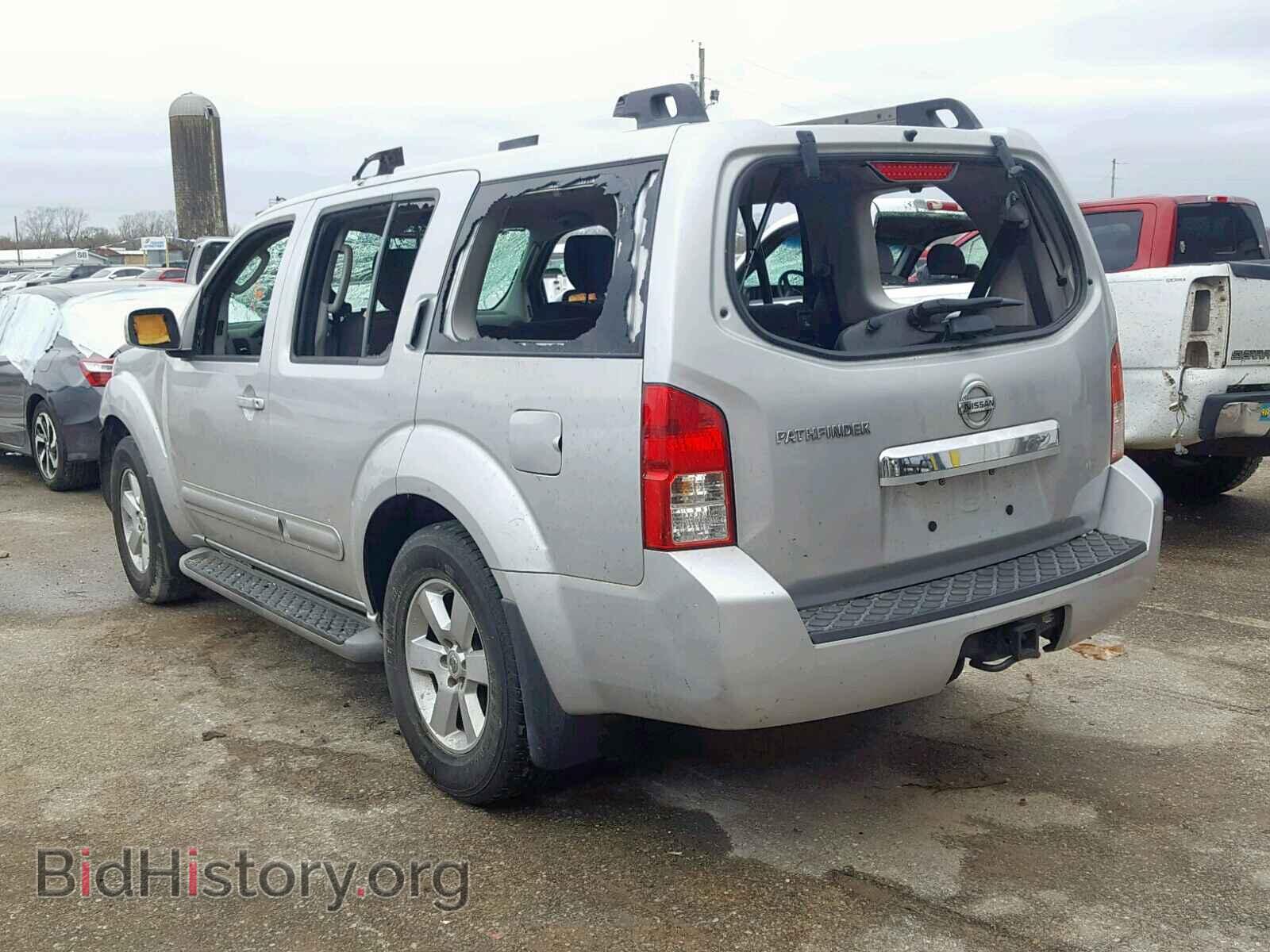 2011 NISSAN PATHFINDER - VIN: 5N1AR1NN8BC611220 - Фото 3