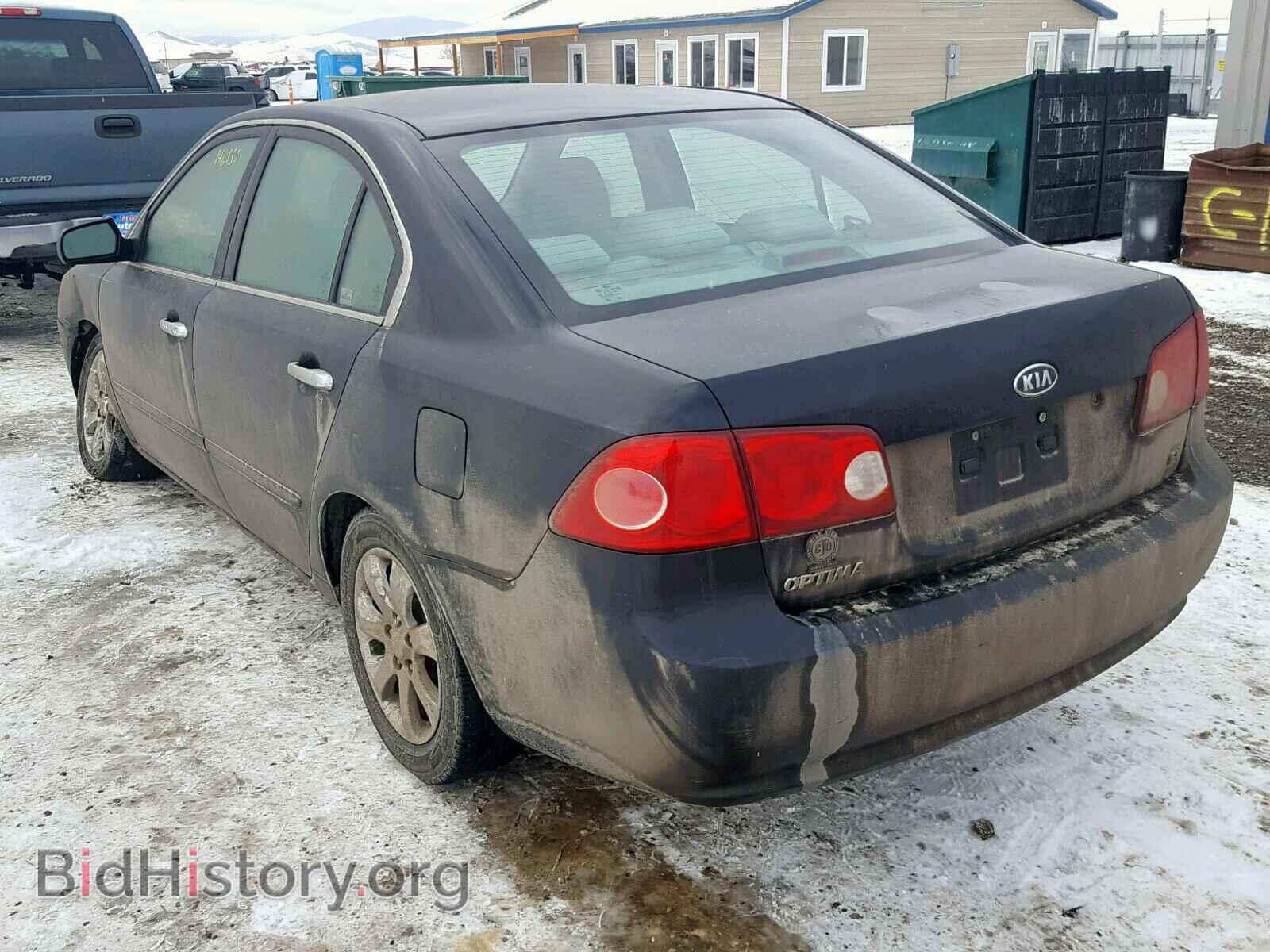 2006 KIA OPTIMA - VIN: KNAGE123565049717 - Фото 3