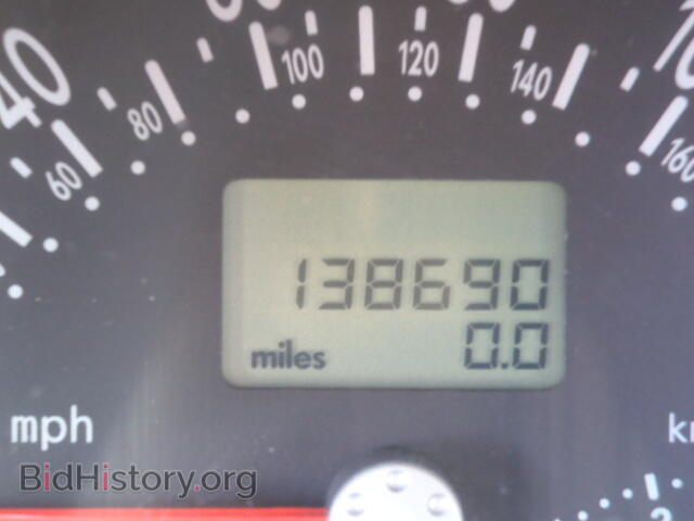 2000 VOLKSWAGEN BEETLE - VIN: 3VWBC21C1YM463663 - Фото 8