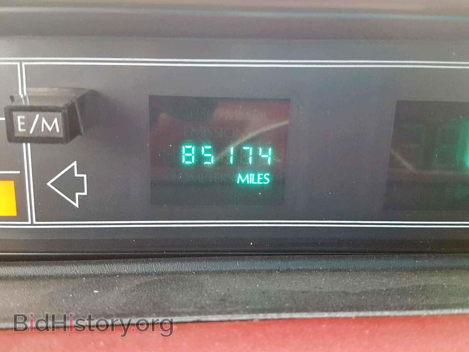 1993 CADILLAC DEVILLE - VIN: 1G6CD53B8P4223548 - Photo 8