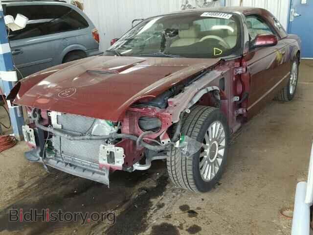 2004 FORD TBIRD - VIN: 1FAHP60A74Y100930 - Фото 2