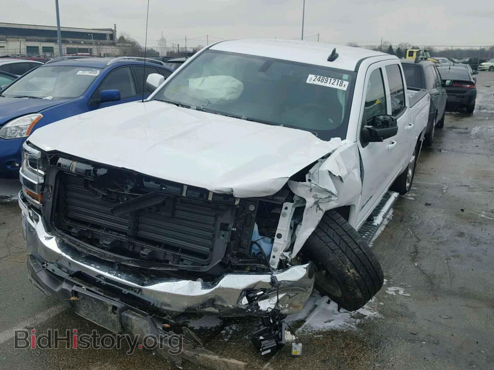 2017 CHEVROLET SILVERADO - VIN: 3GCUKREC8HG176983 - Фото 2