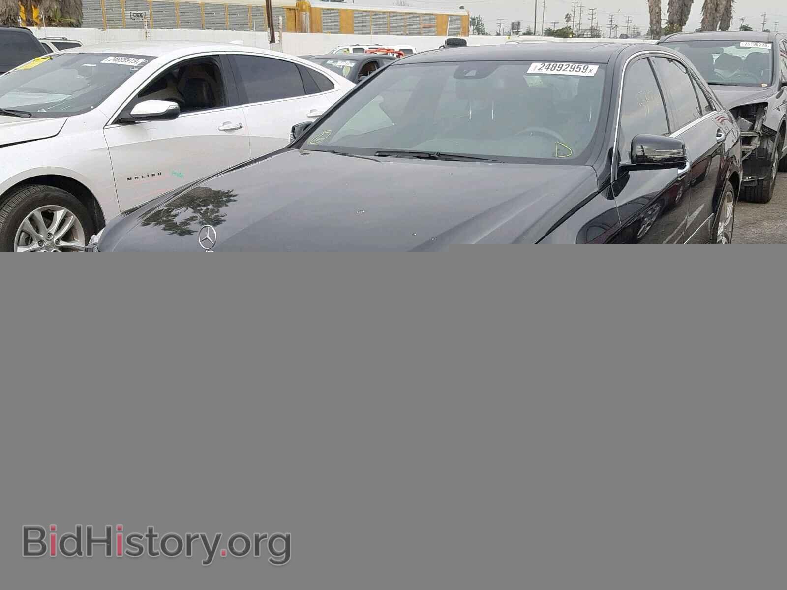 2012 MERCEDES-BENZ E 350 - VIN: WDDHF5KB8CA552234 - Фото 2