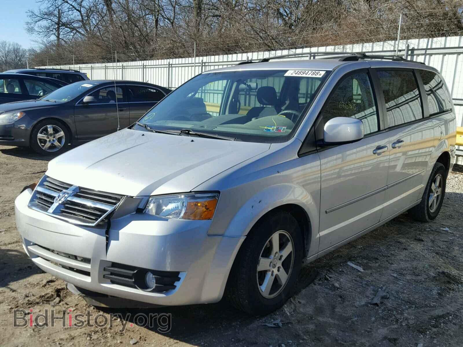 2010 DODGE CARAVAN - VIN: 2D4RN5D14AR215609 - Photo 2