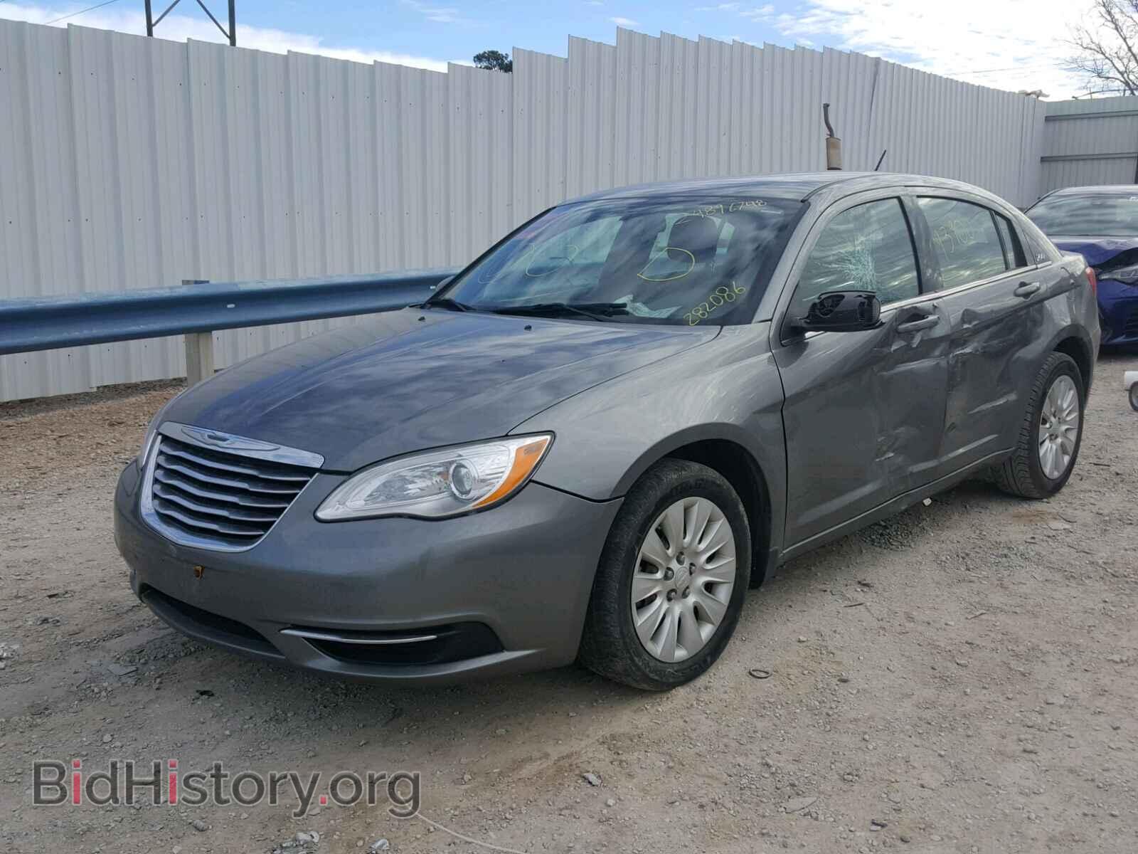 2012 CHRYSLER 200 - VIN: 1C3CCBAB2CN282086 - Фото 2