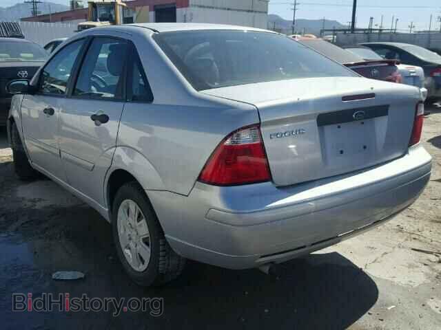 2007 FORD FOCUS - VIN: 1FAFP34N97W257166 - Фото 3