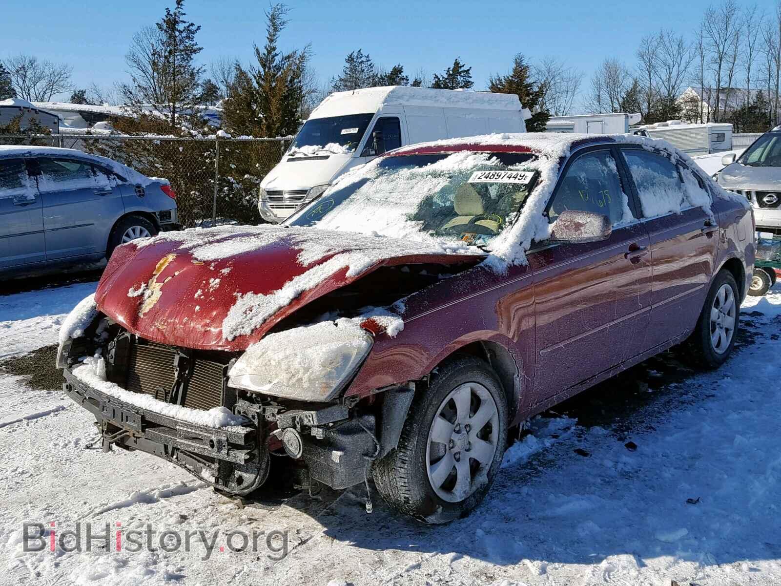 2007 KIA OPTIMA - VIN: KNAGE123875118577 - Фото 2