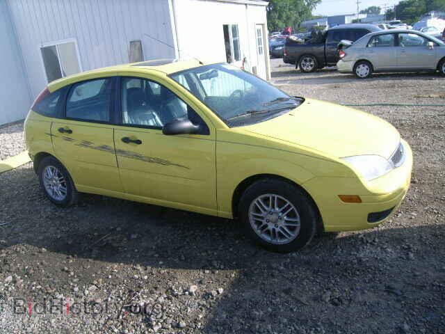 2005 FORD FOCUS - VIN: 3FAFP37N55R137571 - Фото 9