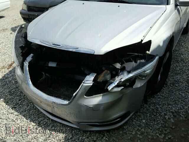 2012 CHRYSLER 200 - VIN: 1C3CCBAB0CN100871 - Фото 9
