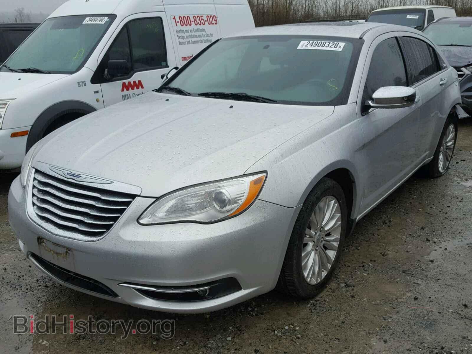 2011 CHRYSLER 200 - VIN: 1C3BC2FG7BN525258 - Фото 2