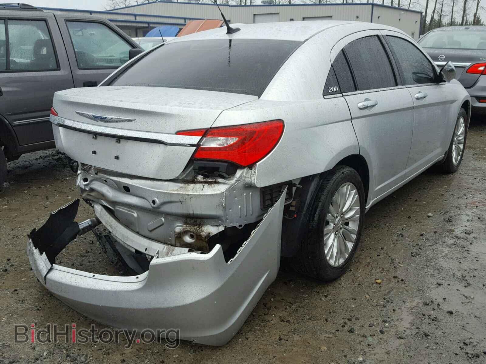 2011 CHRYSLER 200 - VIN: 1C3BC2FG7BN525258 - Фото 4