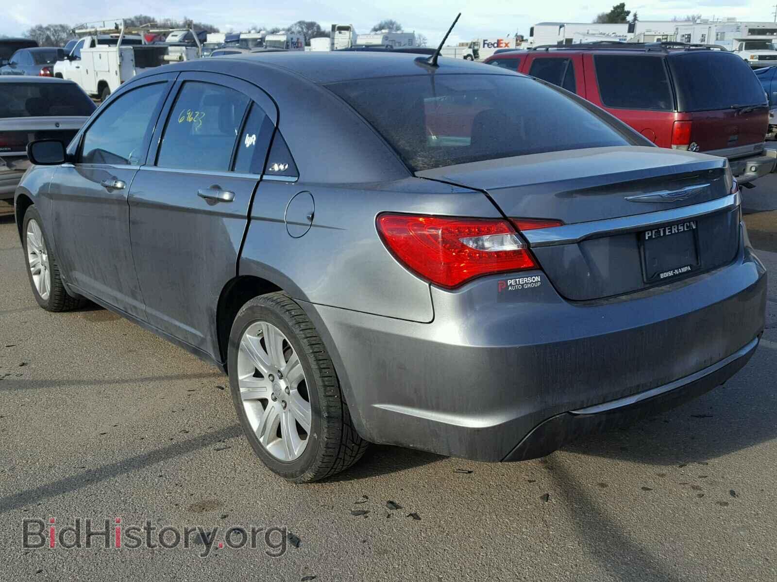 2013 CHRYSLER 200 - VIN: 1C3CCBBB7DN633218 - Фото 3