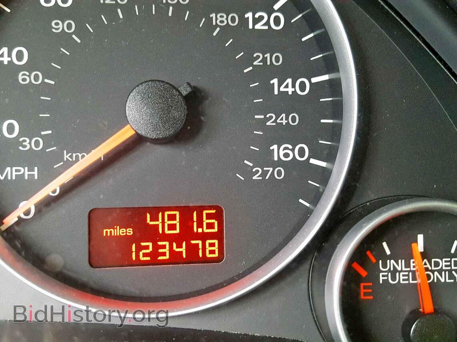 2008 AUDI A4 - VIN: WAUDF78E08A064728 - Фото 8