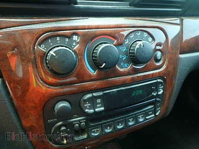 2004 CHRYSLER SEBRING - VIN: 1C3EL56R74N218126 - Фото 9