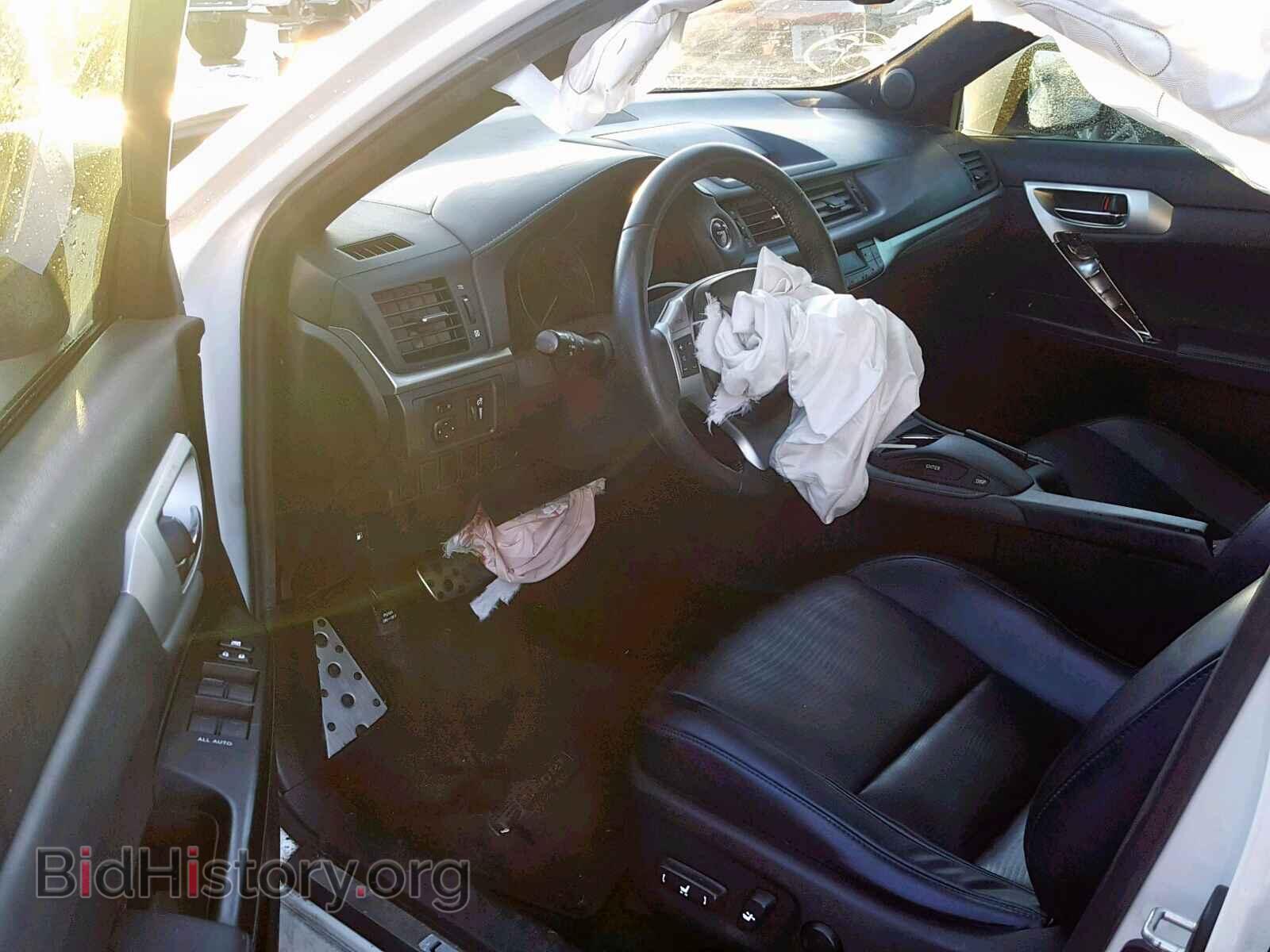2012 LEXUS CT 200 - VIN: JTHKD5BH2C2052850 - Фото 9