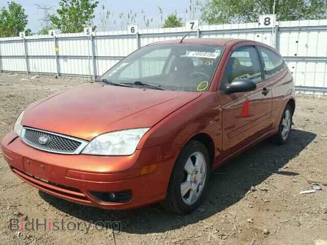 2005 FORD FOCUS - VIN: 3FAFP31N05R159437 - Фото 2