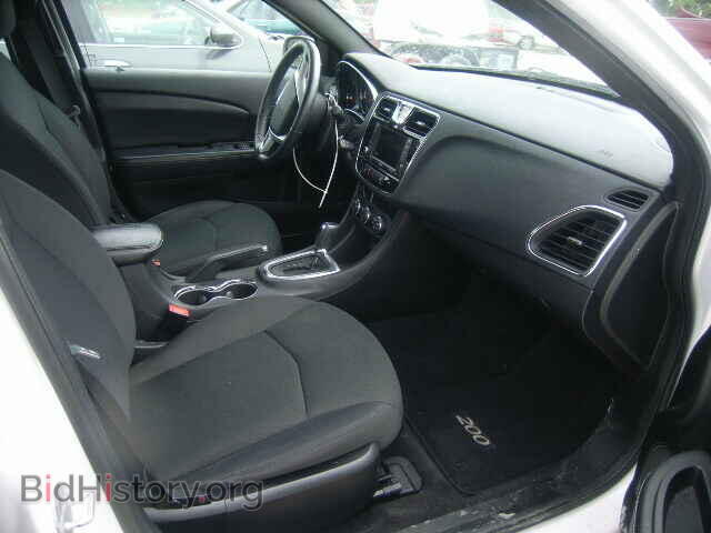 2012 CHRYSLER 200 - VIN: 1C3CCBCB9CN191104 - Фото 5