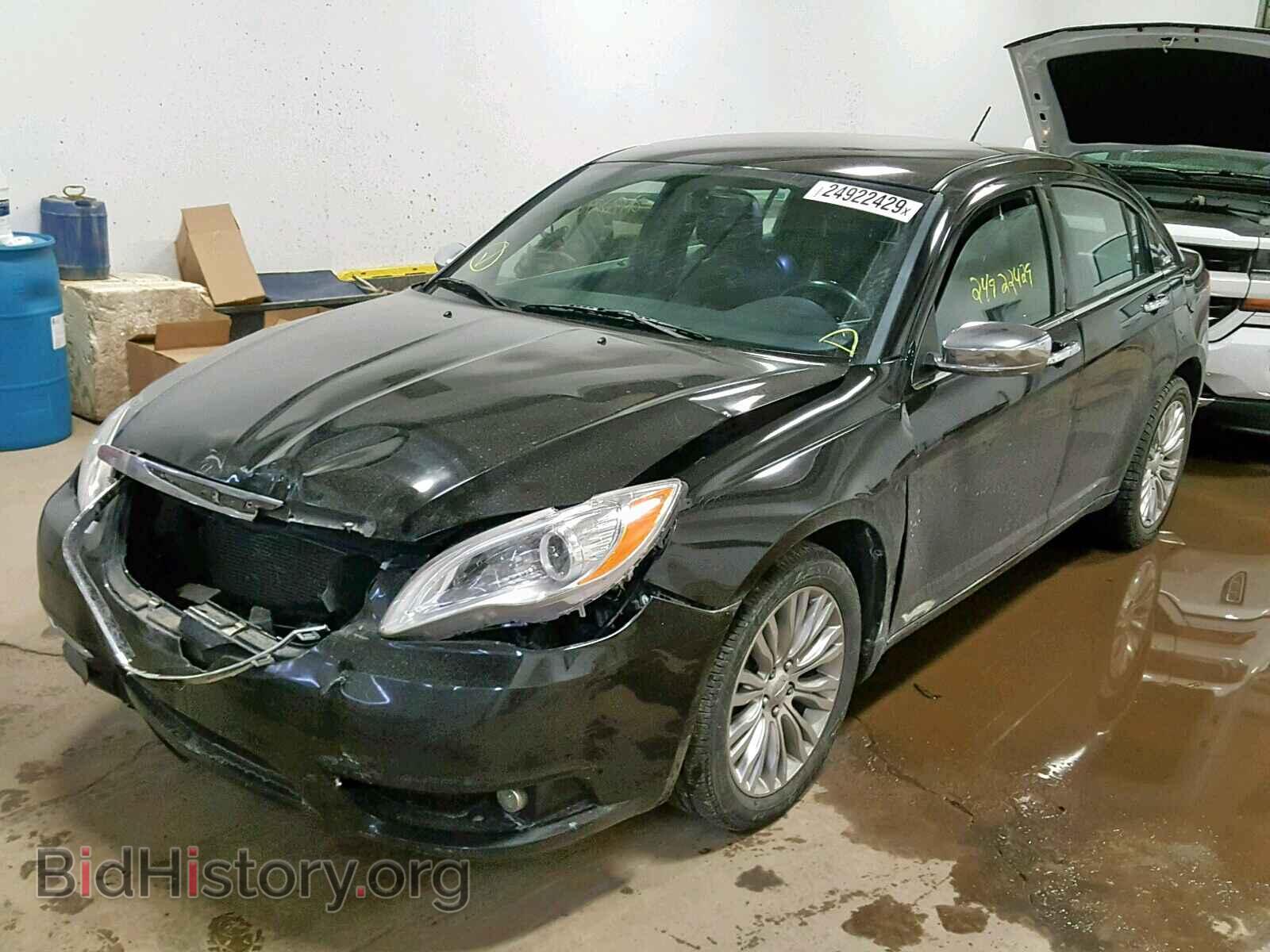 2012 CHRYSLER 200 - VIN: 1C3CCBCB9CN302346 - Фото 2
