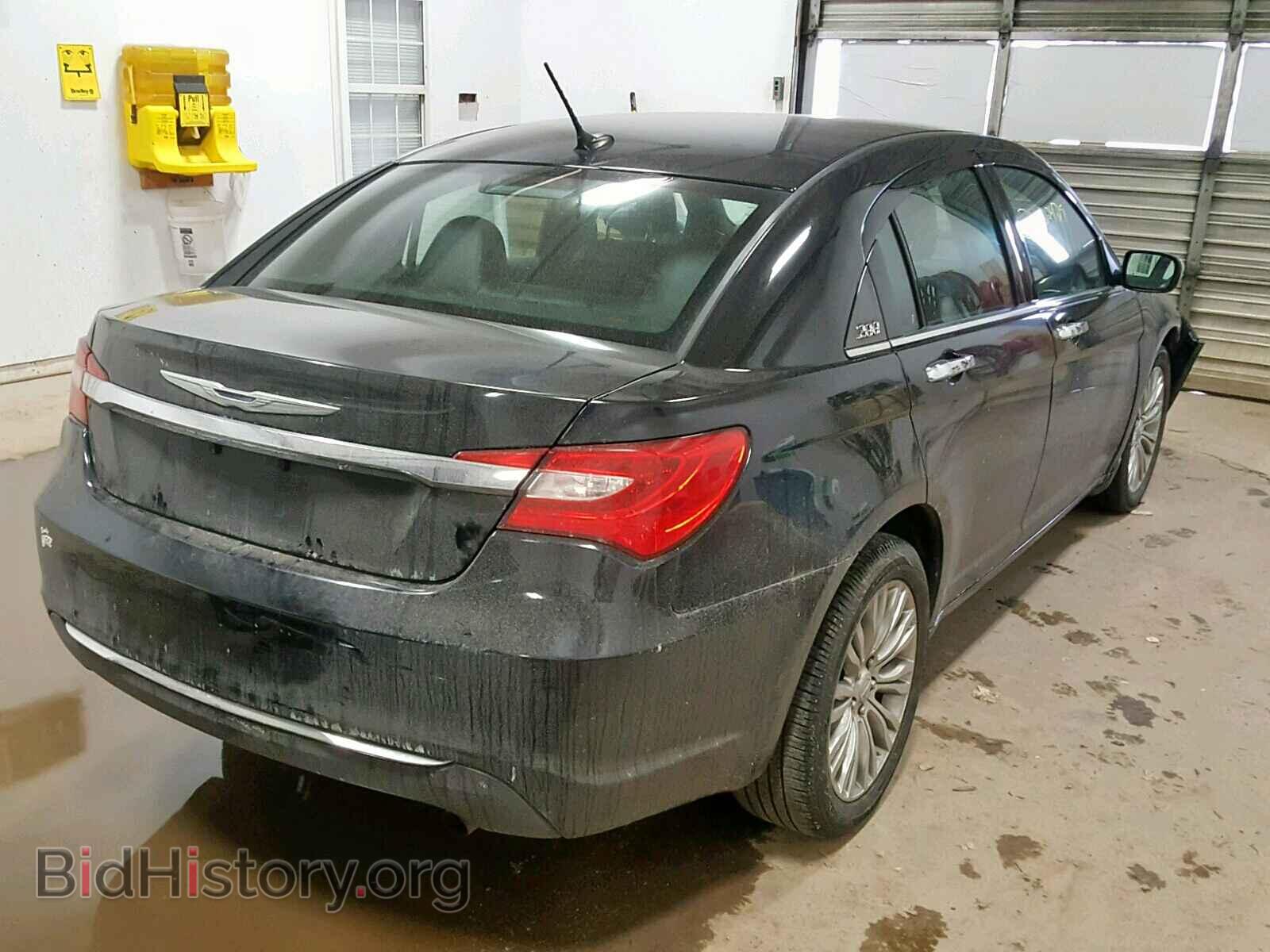 2012 CHRYSLER 200 - VIN: 1C3CCBCB9CN302346 - Фото 4