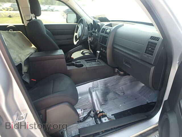2011 DODGE NITRO - VIN: 1D4PT4GK5BW597315 - Photo 5