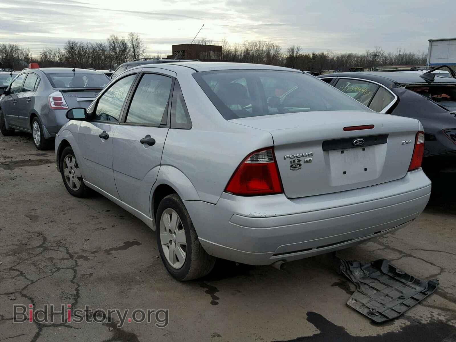 2006 FORD FOCUS - VIN: 1FAFP34N16W180663 - Фото 3
