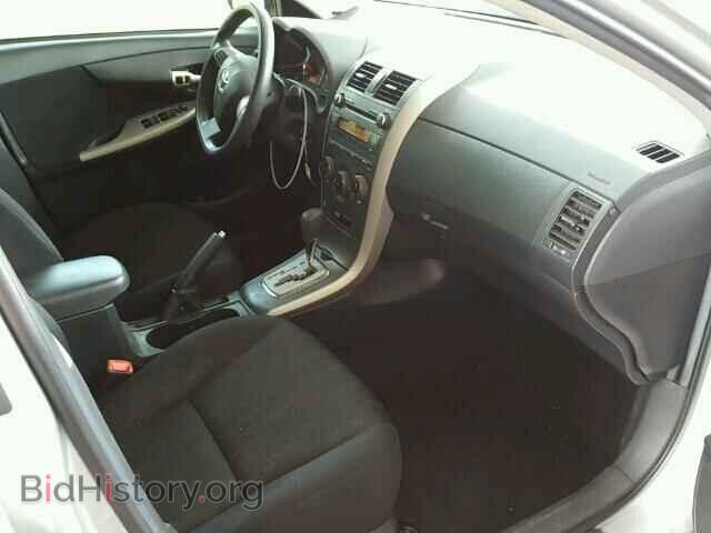 2011 TOYOTA COROLLA - VIN: 2T1BU4EE5BC724655 - Фото 5