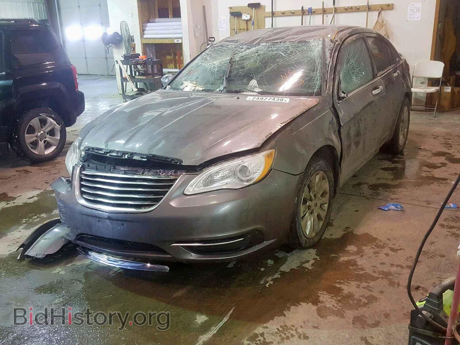 2013 CHRYSLER 200 - VIN: 1C3CCBABXDN686383 - Фото 2