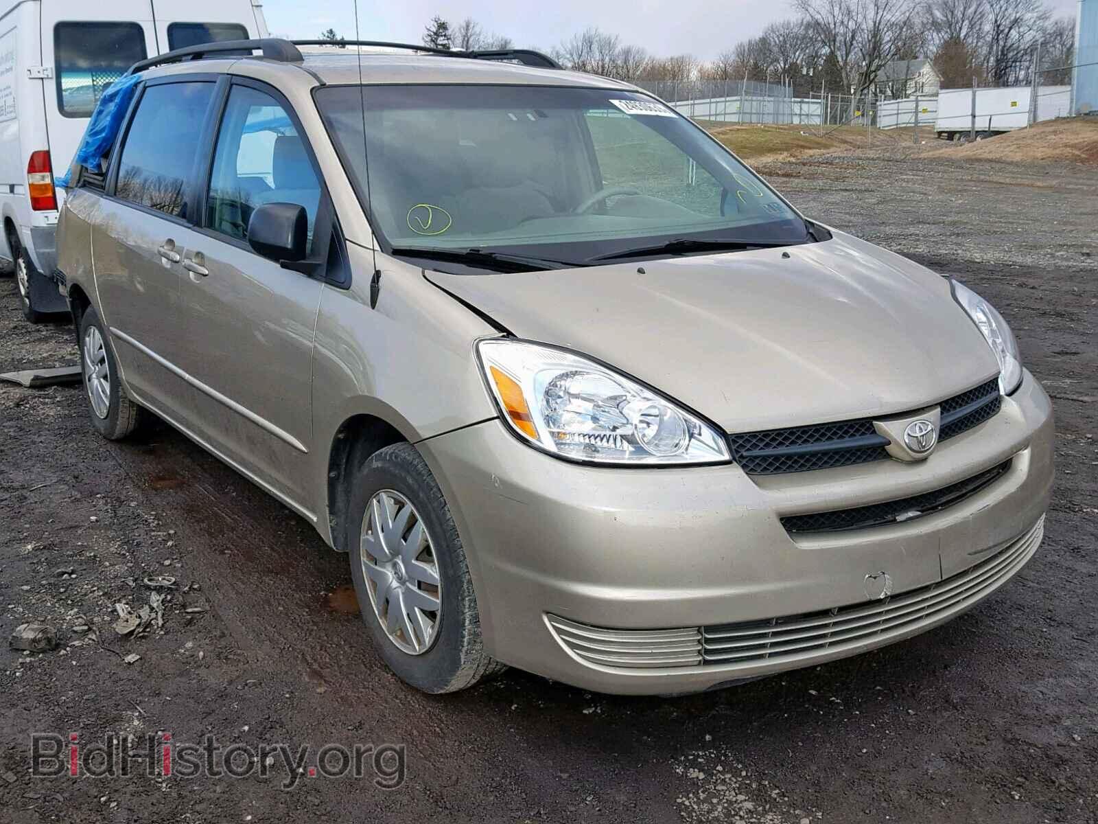 Фотография  - TOYOTA SIENNA CE 2005