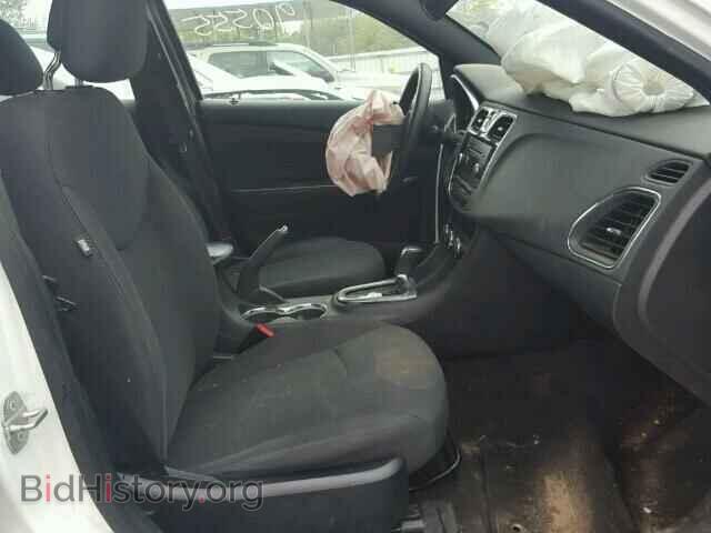 2014 CHRYSLER 200 - VIN: 1C3CCBAB2EN143160 - Фото 5