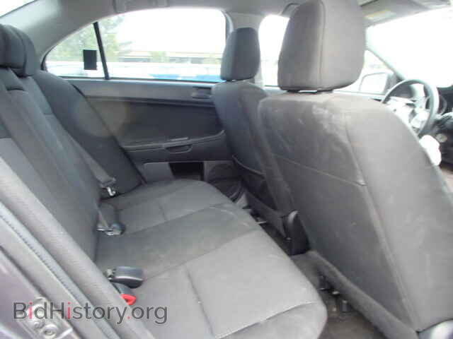 2011 MITSUBISHI LANCER - VIN: JA32U2FU2BU010672 - Фото 6