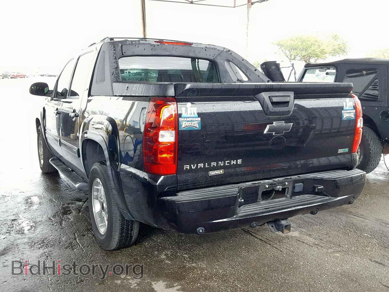 2011 CHEVROLET AVALANCHE - VIN: 3GNMCFE04BG339547 - Фото 3