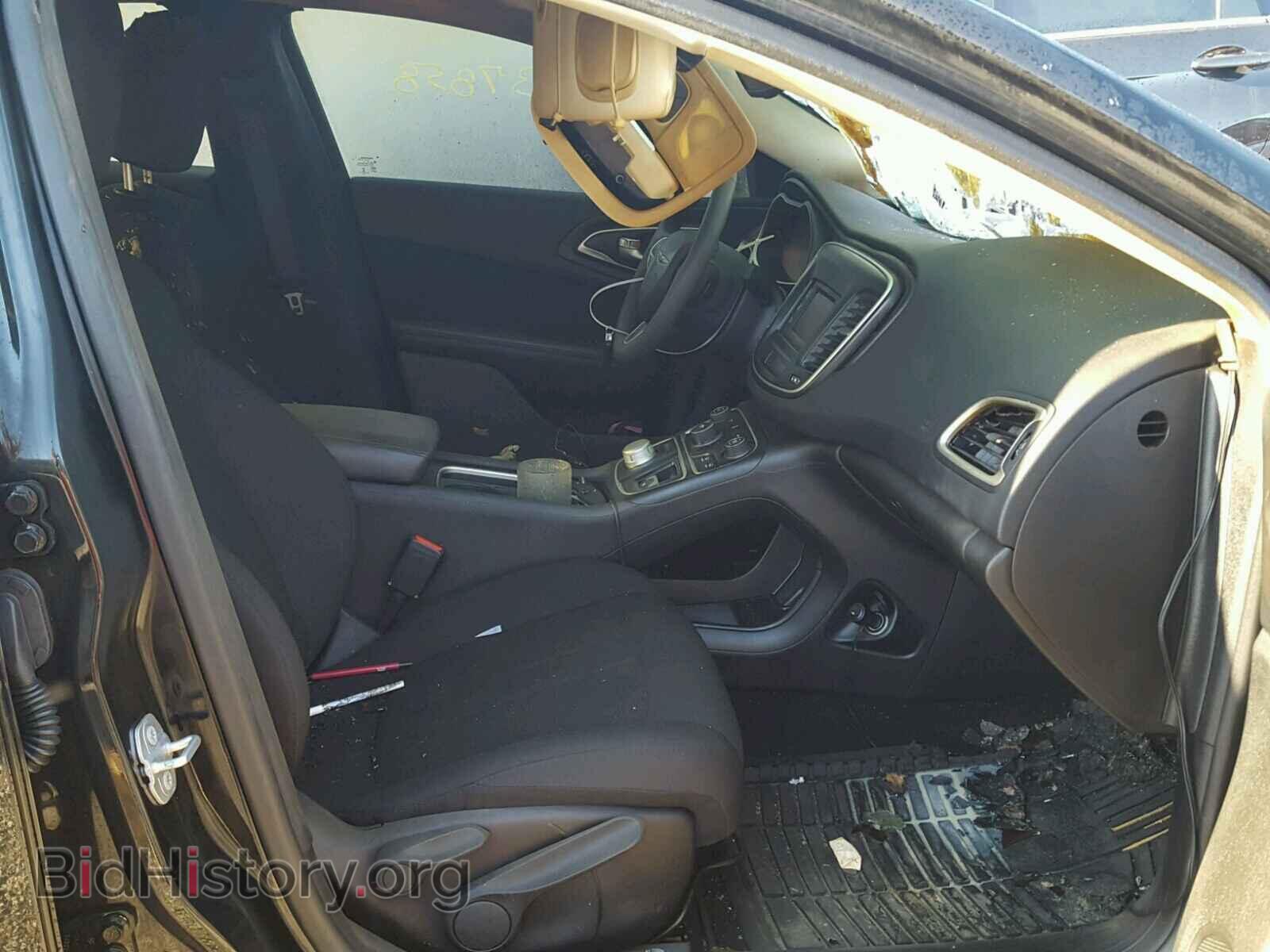 2016 CHRYSLER 200 - VIN: 1C3CCCAB1GN116671 - Photo 5