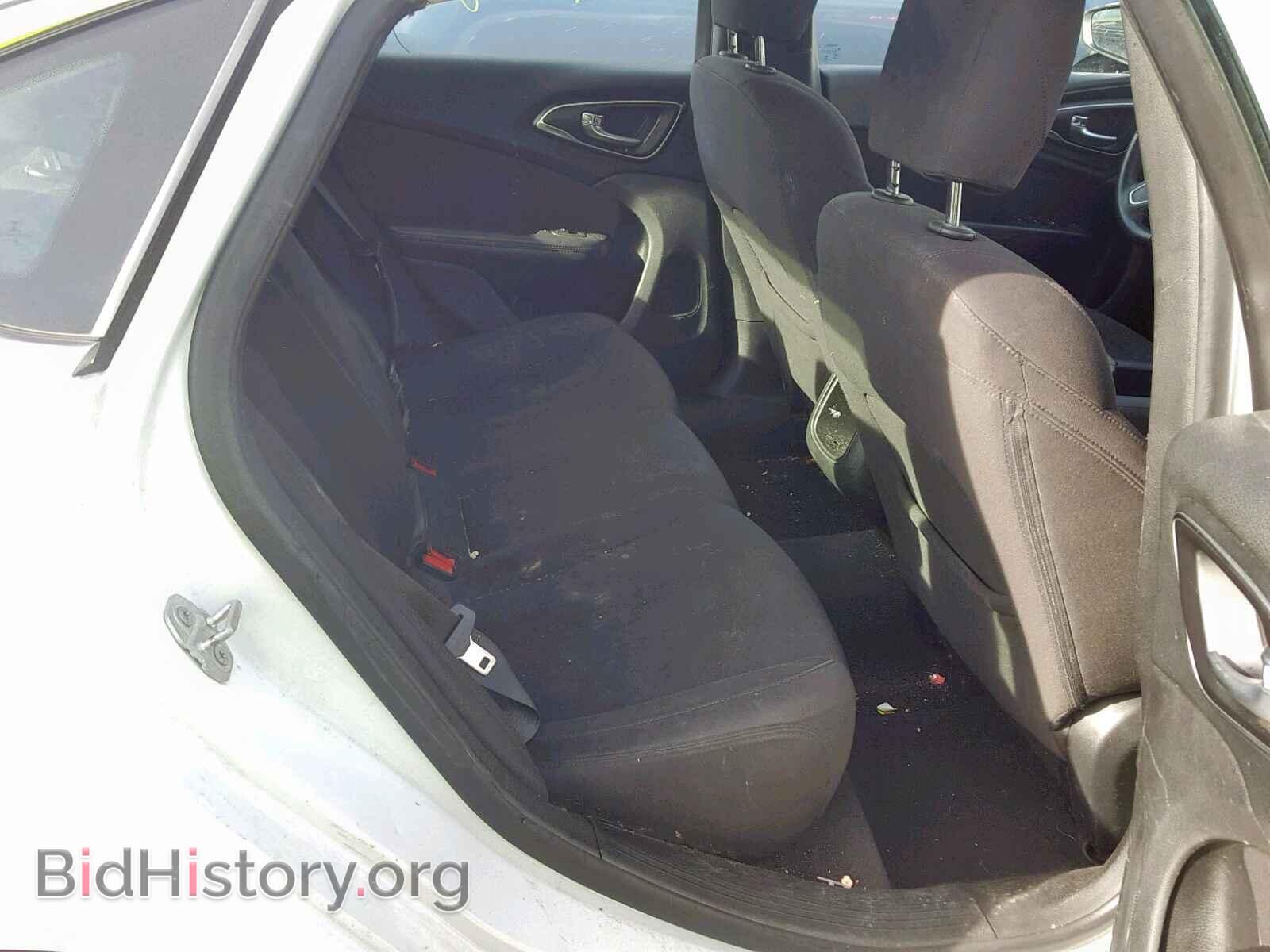 2015 CHRYSLER 200 - VIN: 1C3CCCAB7FN586900 - Photo 6