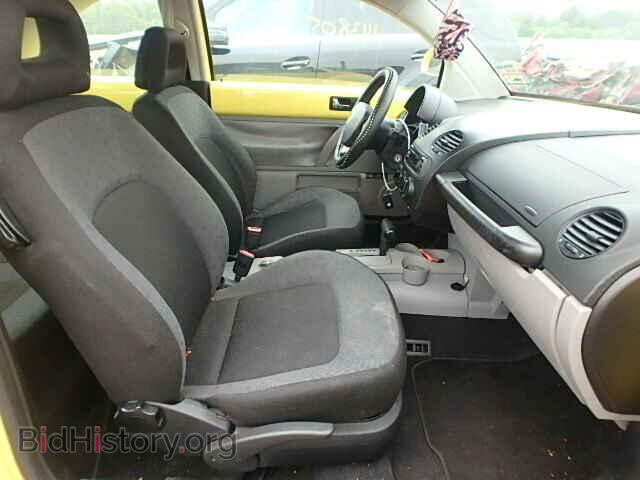 2000 VOLKSWAGEN BEETLE - VIN: 3VWBC21C7YM412670 - Фото 5