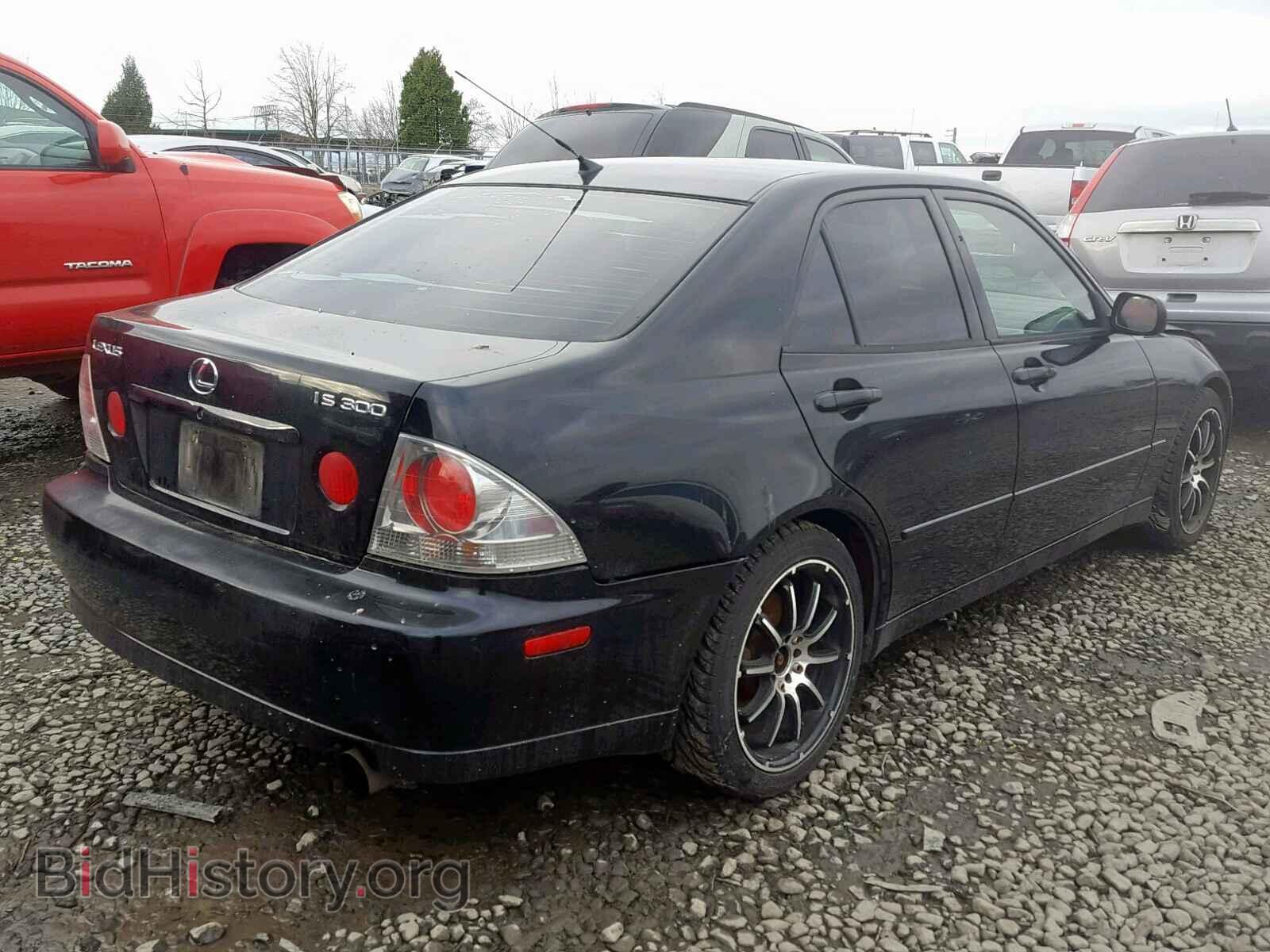 2001 LEXUS IS - VIN: JTHBD182910002760 - Photo 4