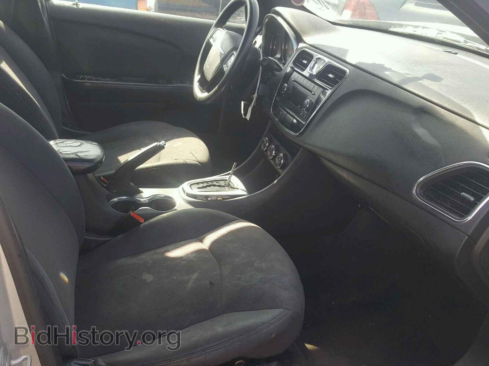 2012 CHRYSLER 200 - VIN: 1C3CCBAB9CN281761 - Фото 5