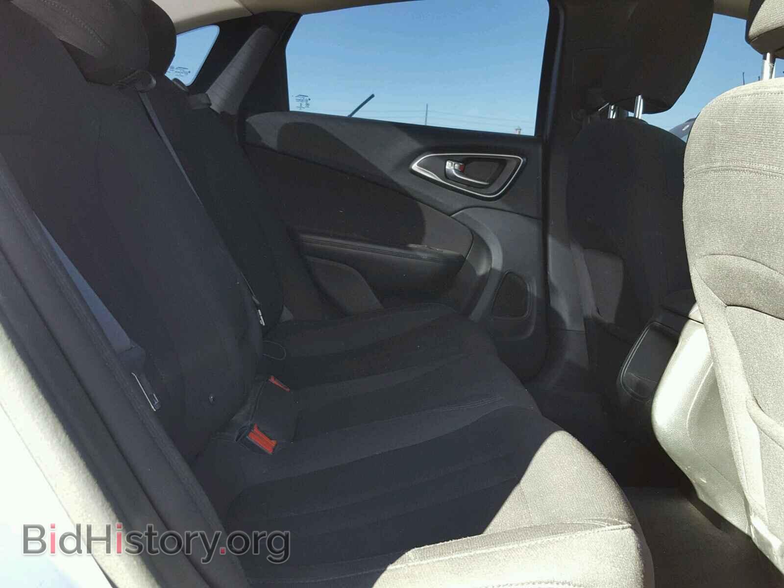 2015 CHRYSLER 200 - VIN: 1C3CCCAB7FN630488 - Photo 6