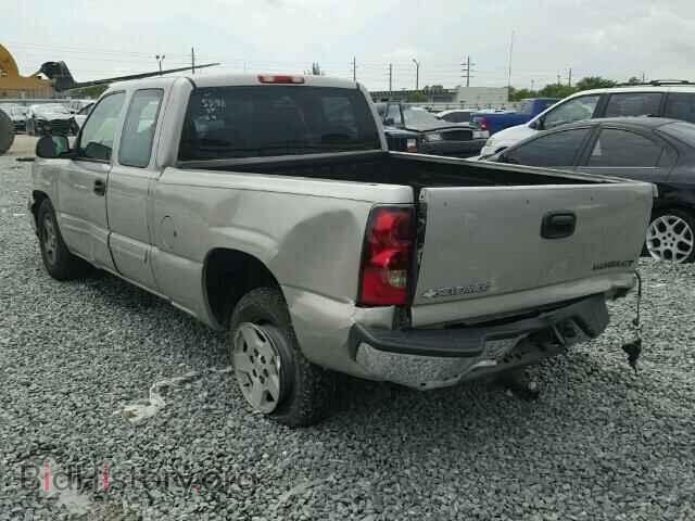 2005 CHEVROLET SILVERADO - VIN: 1GCEC19V75Z175592 - Фото 3