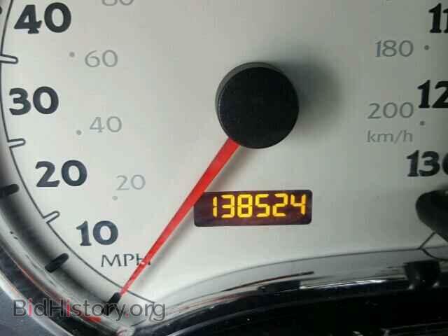 2004 SATURN VUE - VIN: 5GZCZ534X4S881085 - Фото 8