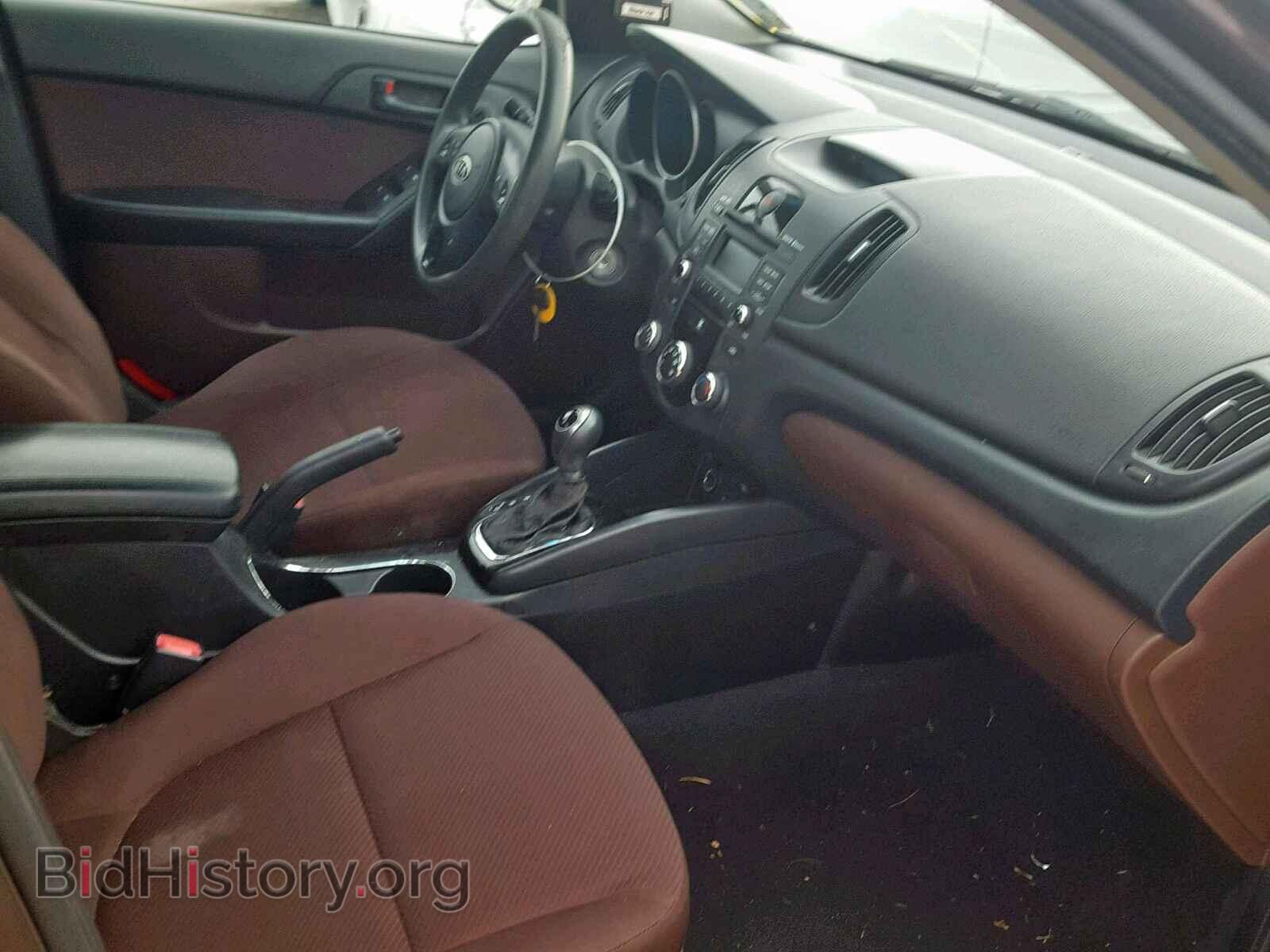 2011 KIA FORTE - VIN: KNAFU4A28B5355555 - Фото 5