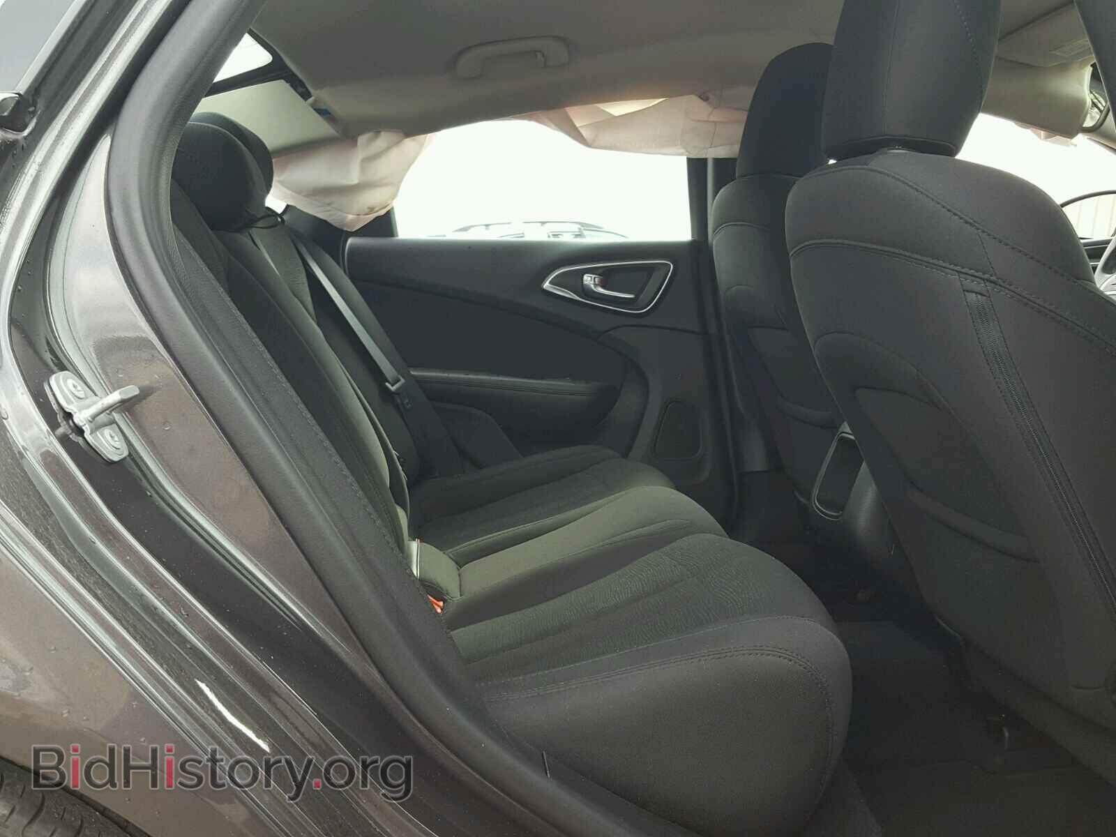 2015 CHRYSLER 200 - VIN: 1C3CCCAB7FN746466 - Photo 6