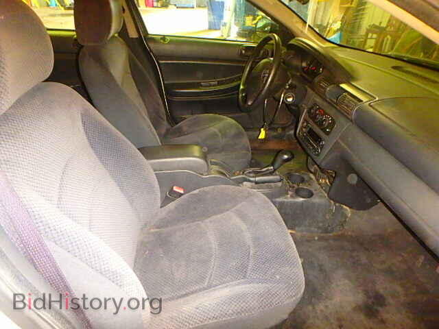 2004 CHRYSLER SEBRING - VIN: 1C3EL46X74N162214 - Фото 5
