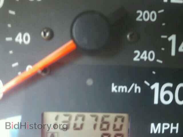2000 NISSAN MAXIMA - VIN: JN1CA31A2YT030505 - Photo 8