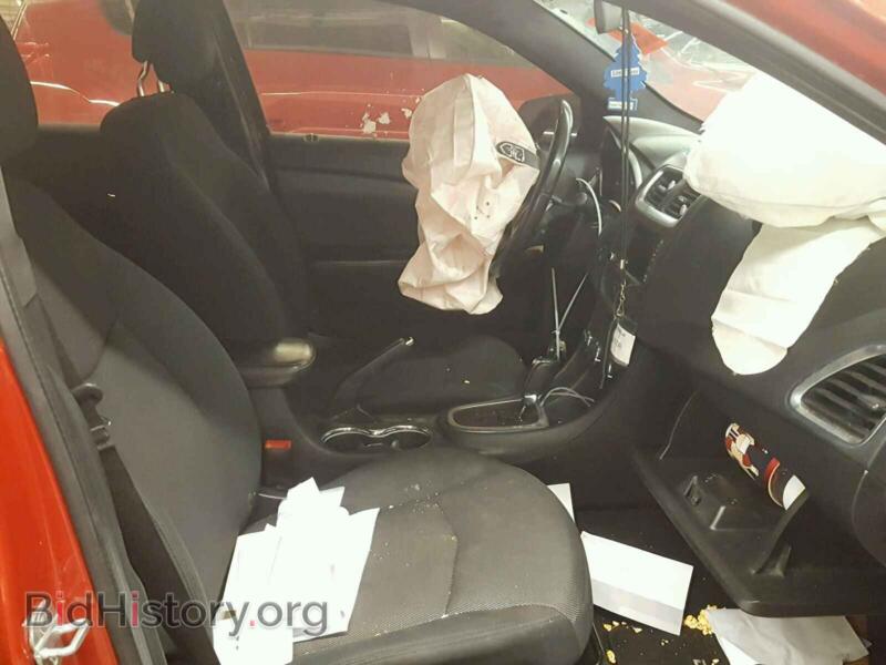 2011 Dodge AVENGER (VIN 1B3BD1FB4BN526442) — photo 5 of 10