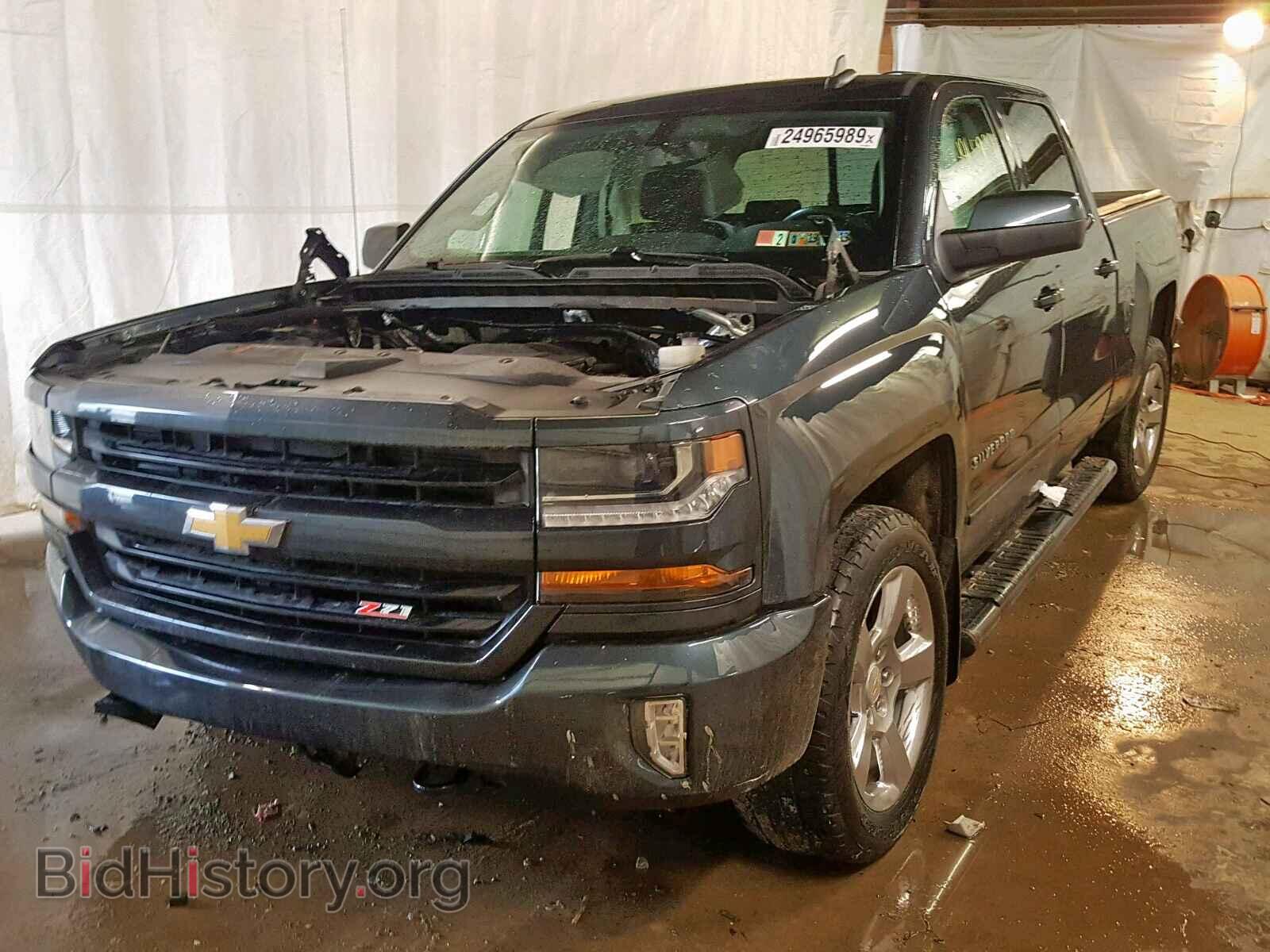2017 CHEVROLET SILVERADO - VIN: 3GCUKREC2HG205538 - Фото 2