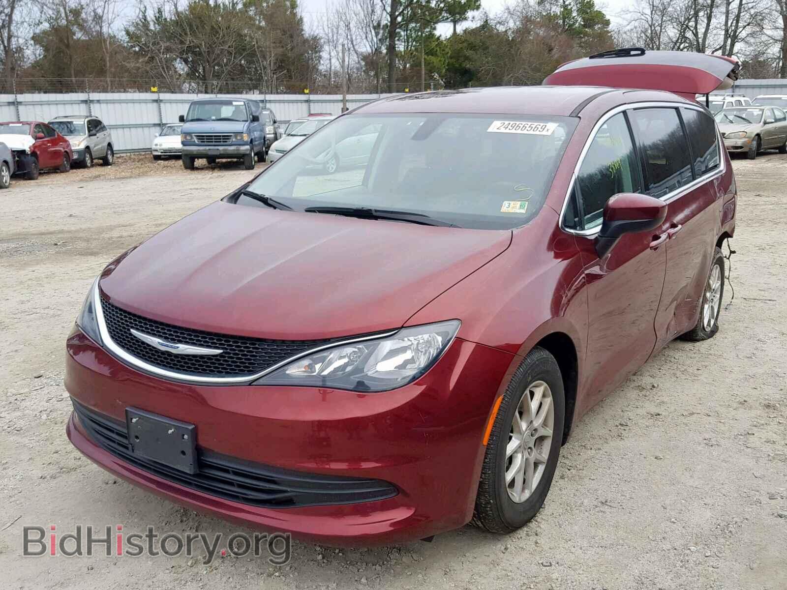 2017 CHRYSLER PACIFICA T - VIN: 2C4RC1DG3HR521775 - Photo 2
